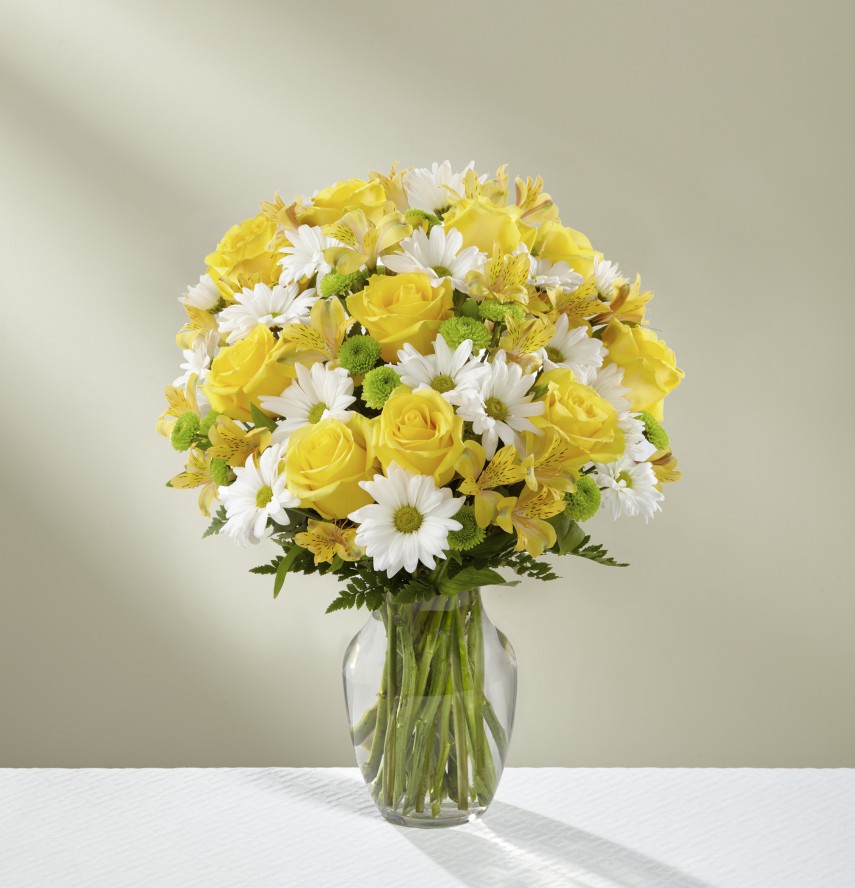 The FTD® Sunny Sentiments™ Bouquet