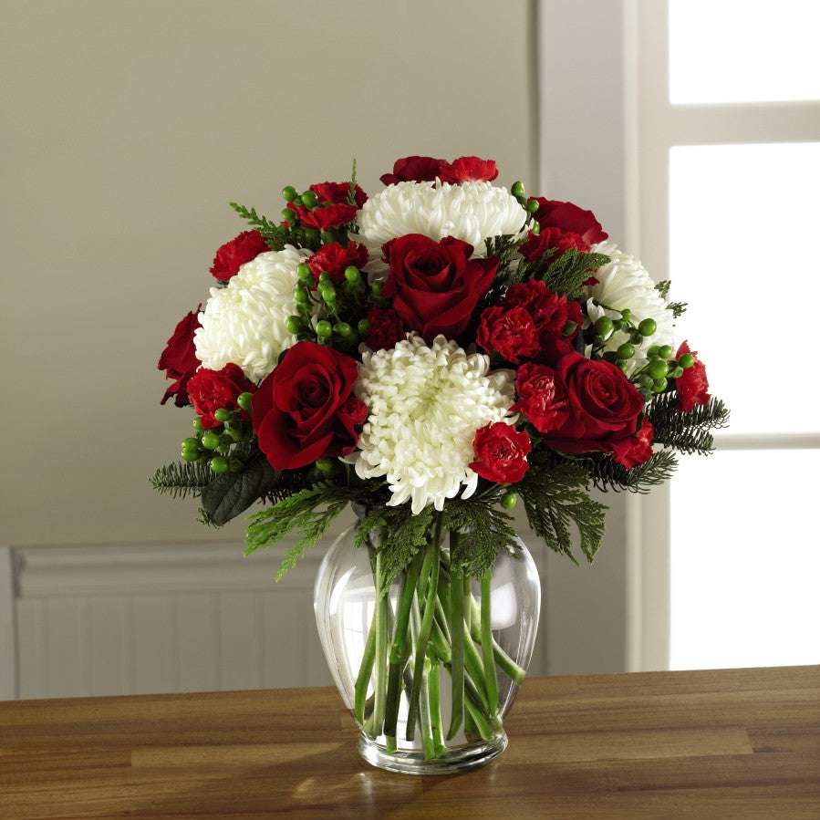Holiday Enchantment Bouquet