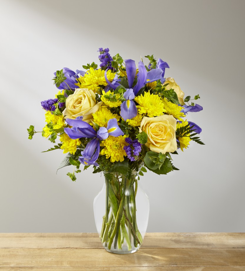 The FTD® Cottage View™ Bouquet