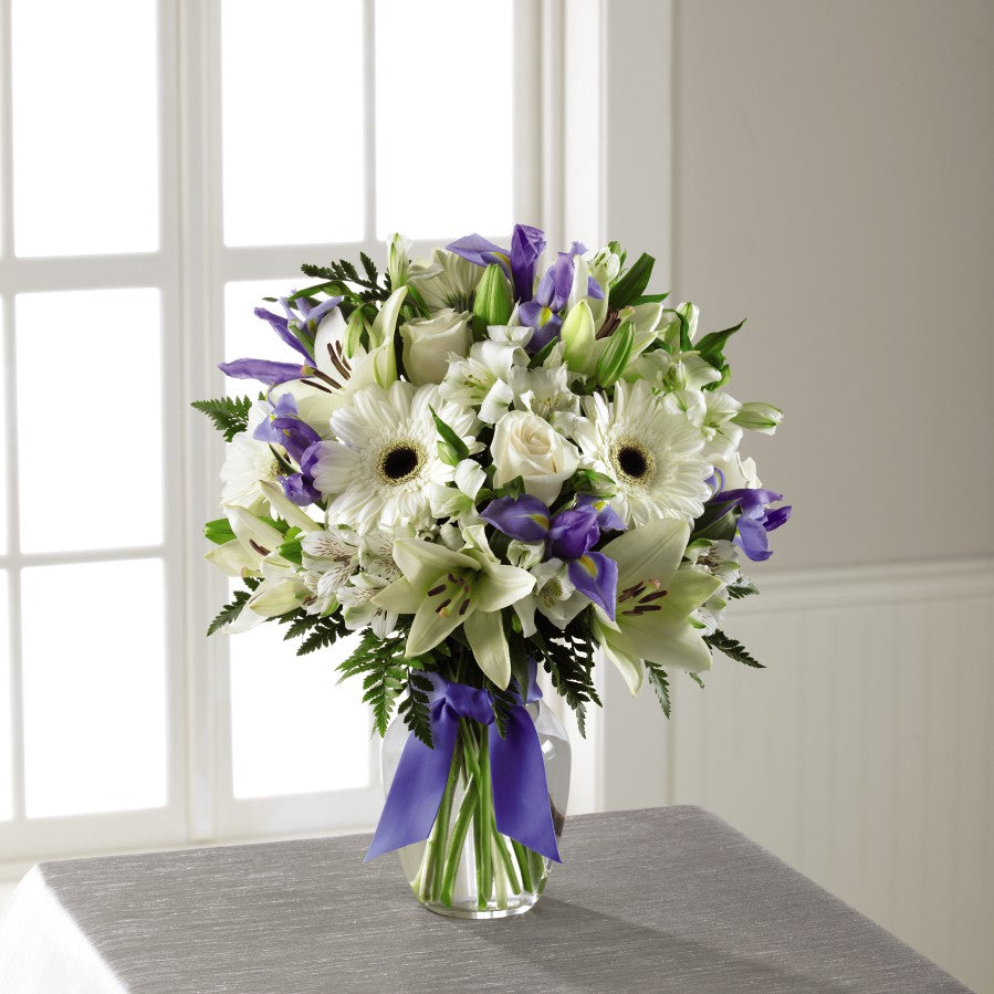 Miracle's Light Hanukkah Bouquet