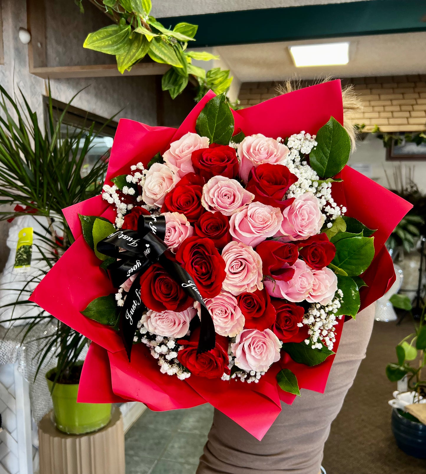 Red Radiance Rose Bloom Wrap – Indio Florist, Indio CA