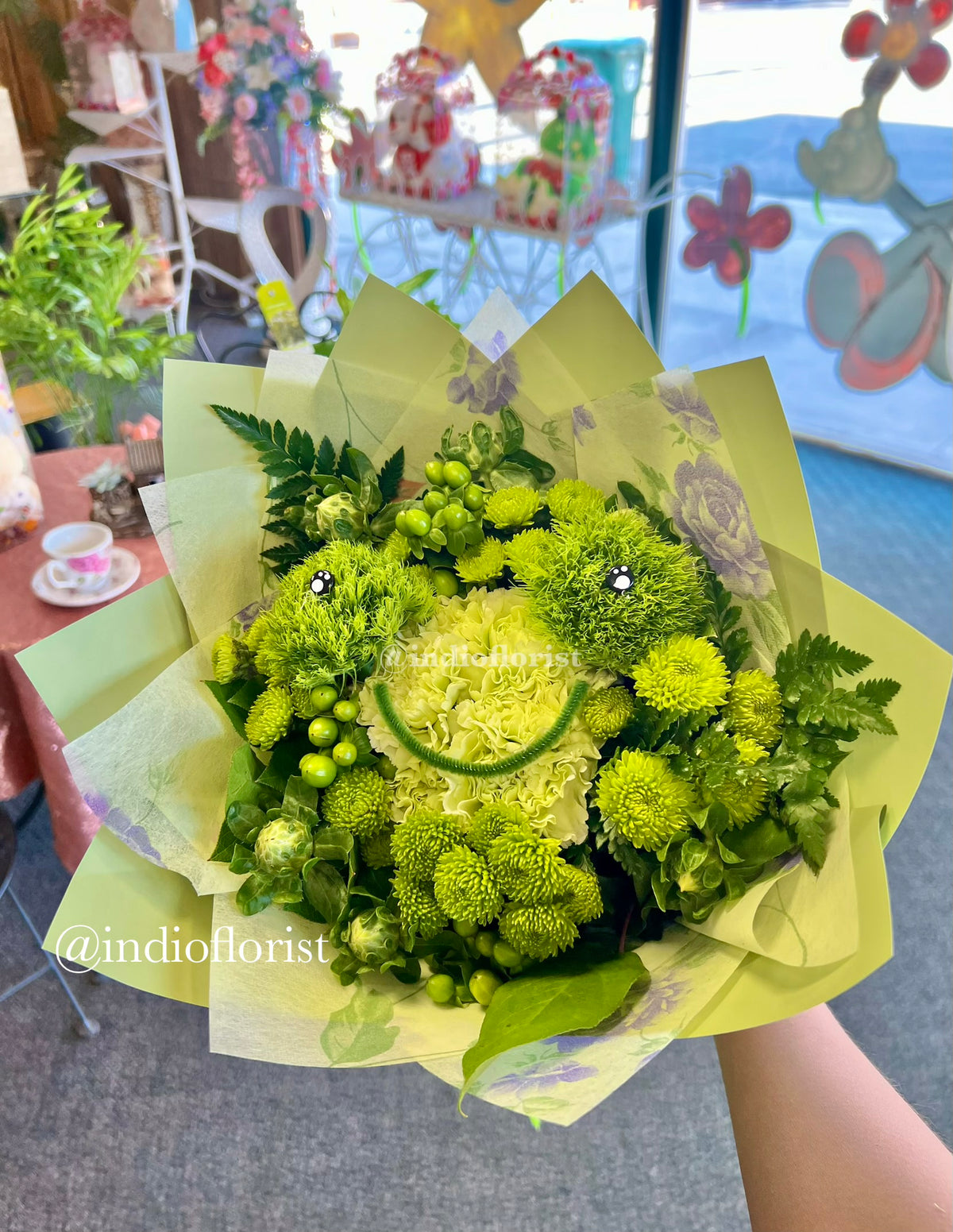 Frog Bloom Wrap – Indio Florist, Indio CA