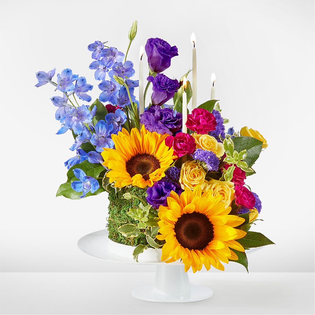 Star of the Day Floral Cake – Indio Florist, Indio CA