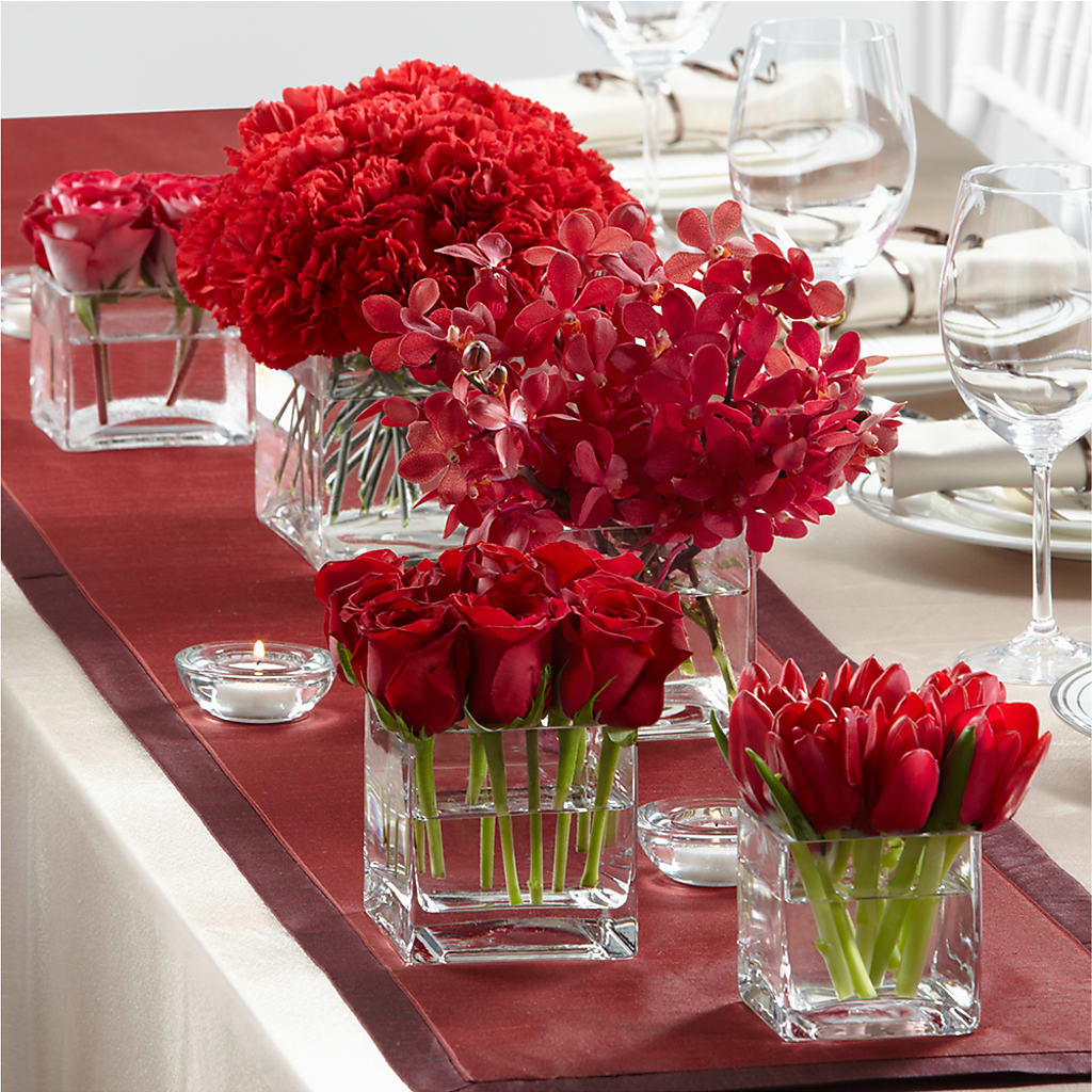 Modern Grace Centerpiece – Indio Florist, Indio CA