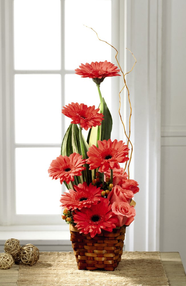 The FTD¨ Instant Happinessª Bouquet