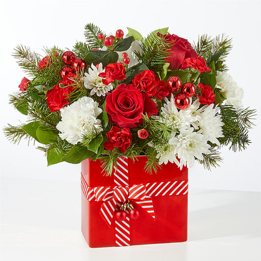 Presents Under the Tree Bouquet –  Indio Florist, Indio CA