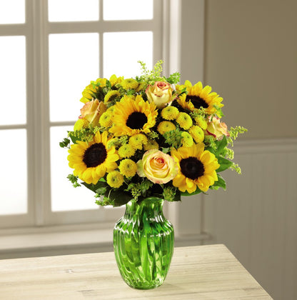 The FTD¨ Daylightª Bouquet