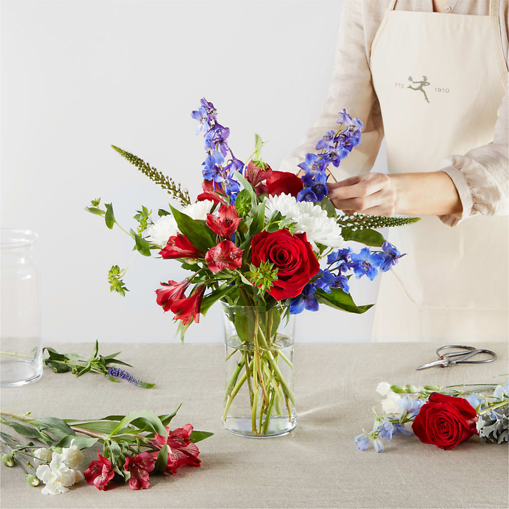 Star Spangled - A Florist Original –  Indio Florist, Indio CA