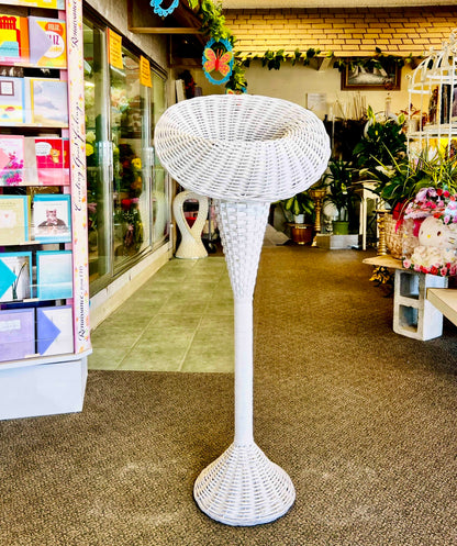 Wicker Basket Pillar  –  Indio Florist, Indio CA
