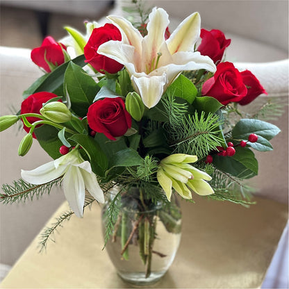 Sparkling Snowflakes Bouquet –  Indio Florist, Indio CA
