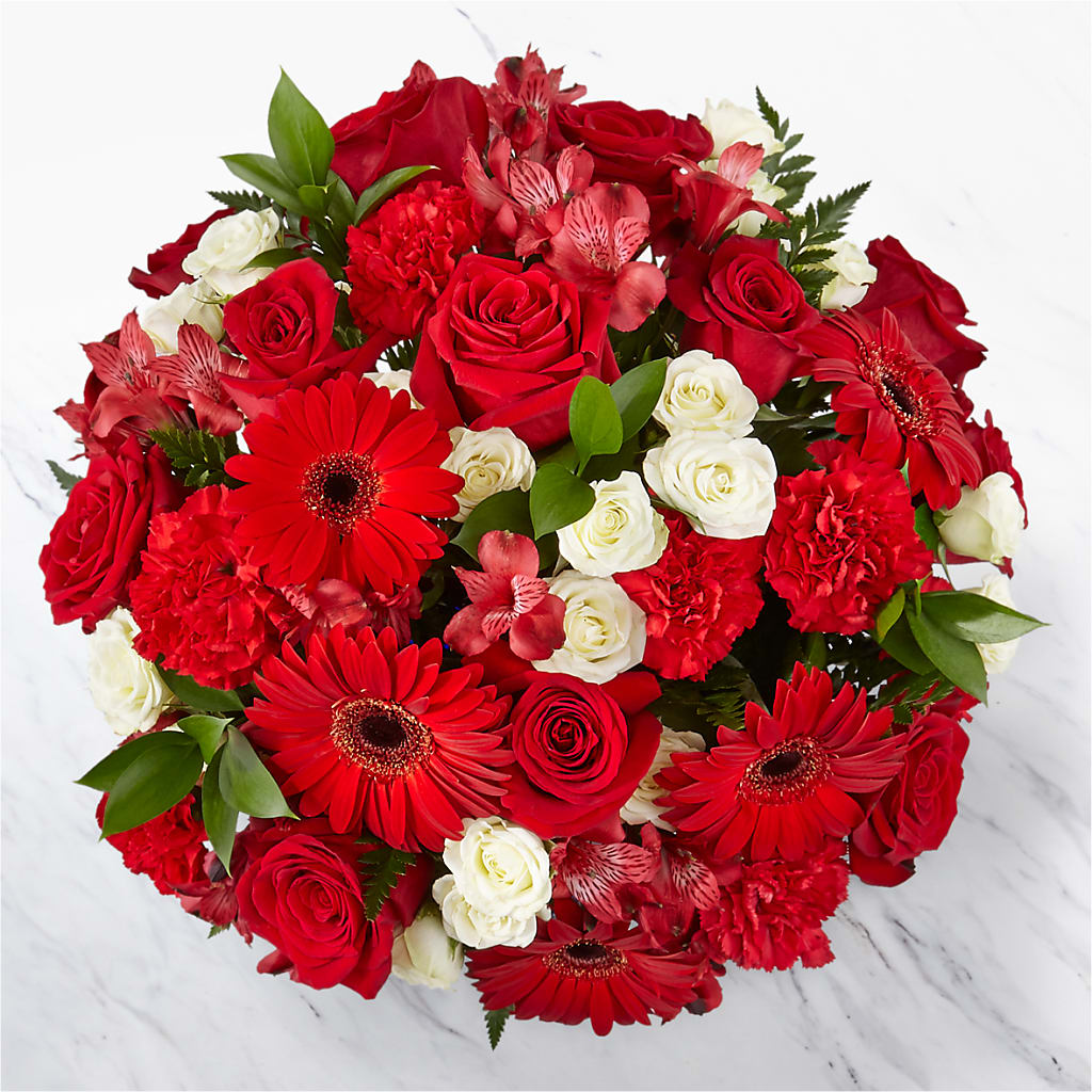 Hearts Embrace Bouquet –  Indio Florist, Indio CA