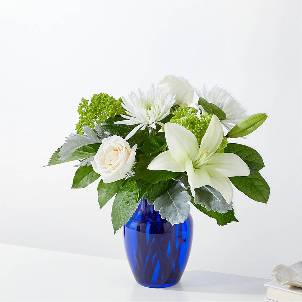 Snowy Dreams Bouquet –  Indio Florist, Indio CA