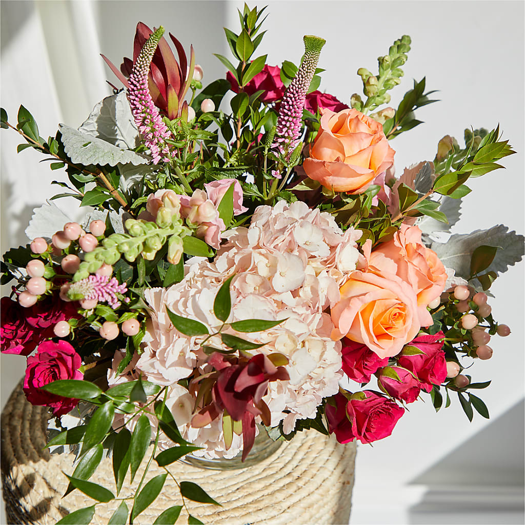 Glitz & Glam Bouquet –  Indio Florist, Indio CA