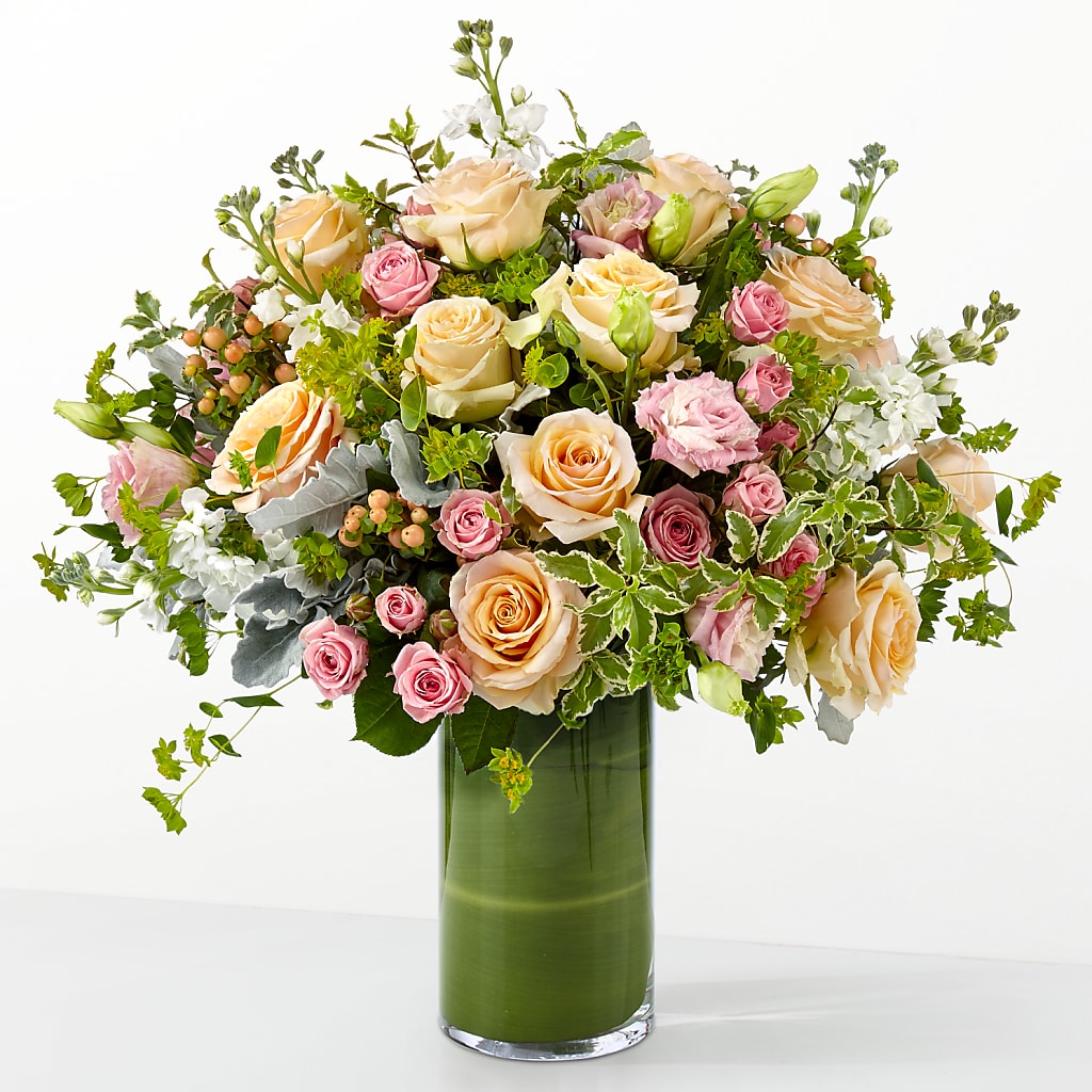 The Glamour Shot –  Indio Florist, Indio CA