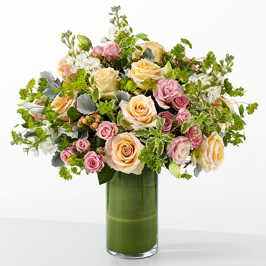 The Glamour Shot –  Indio Florist, Indio CA