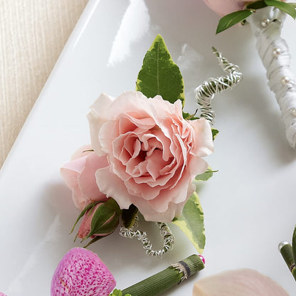Pink Spray Rose Boutonniere –  Indio Florist, Indio CA