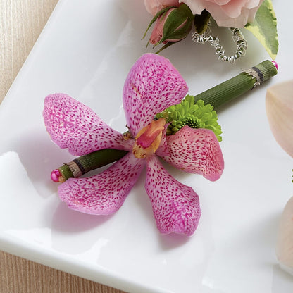 Pink Mokara Boutonniere –  Indio Florist, Indio CA